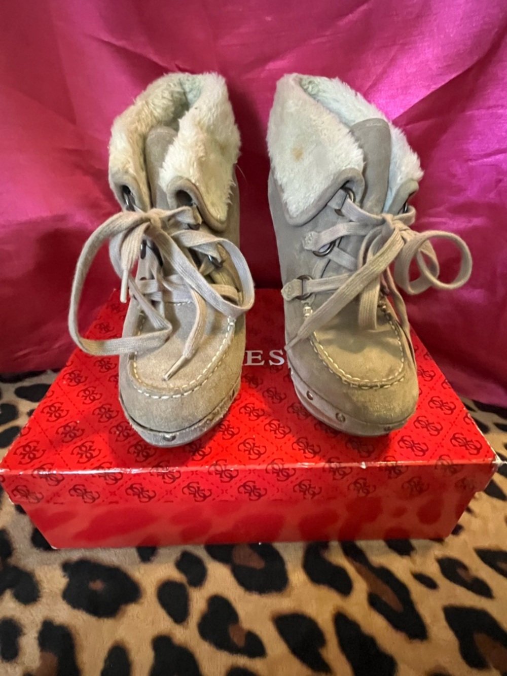 Guess Taupe Suede Lace-Up Moccasin Ankle Shearling Booties with Faux Fur 8.5
